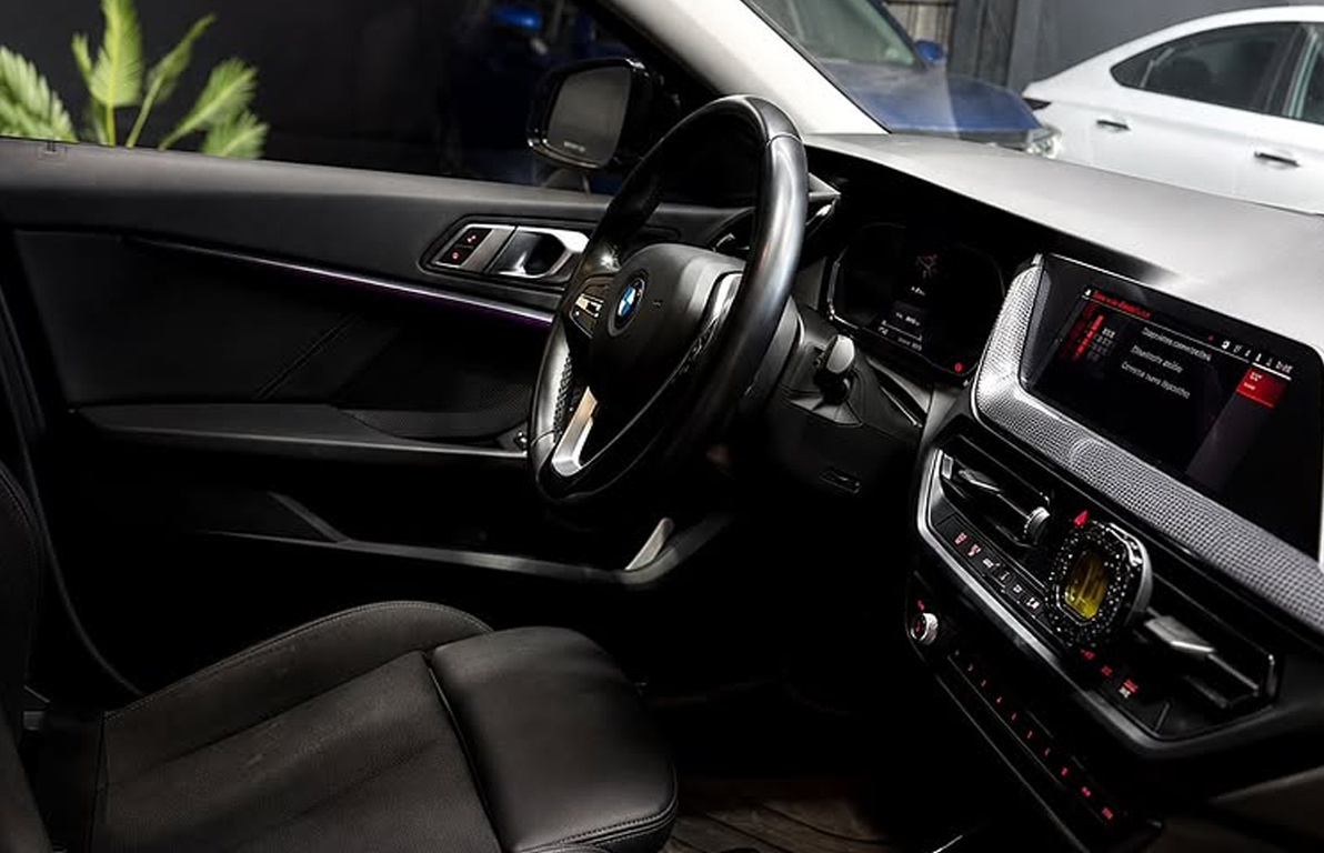 BMW 118i — foto 3