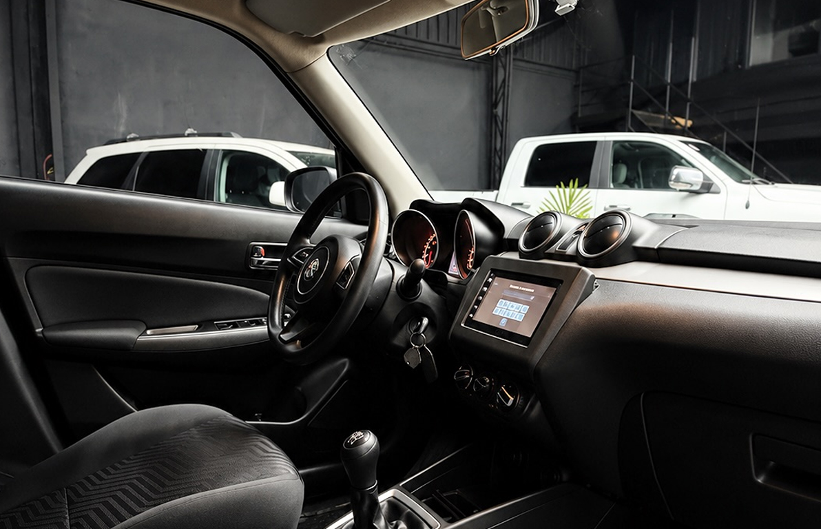 Suzuki Swift — foto 3